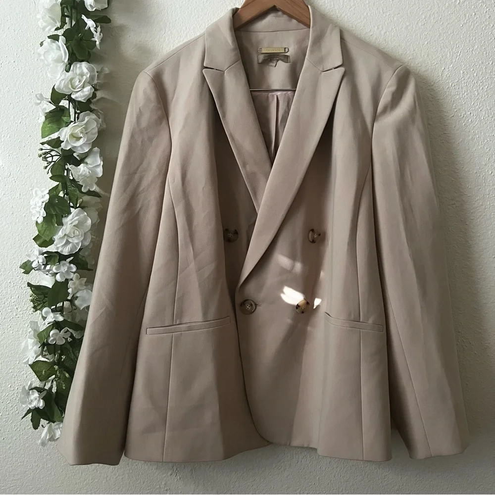 Talbots Talbots - Picture 5 of 13